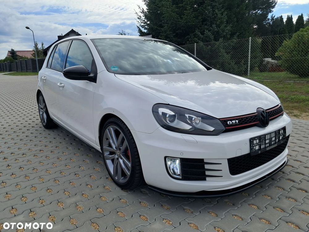 Volkswagen Golf 2.0 GTI DSG - 10