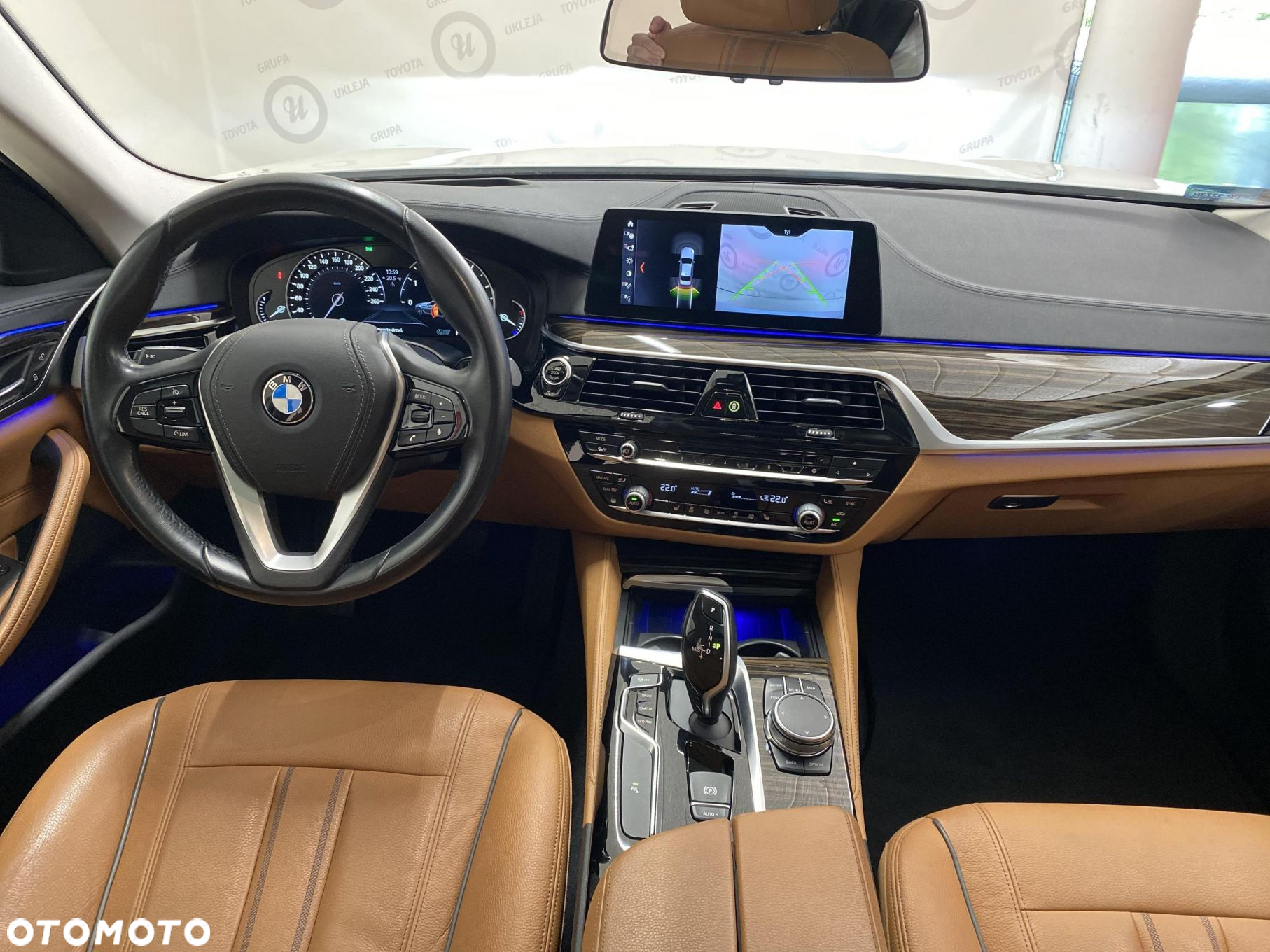 BMW Seria 5 530i Luxury Line - 12