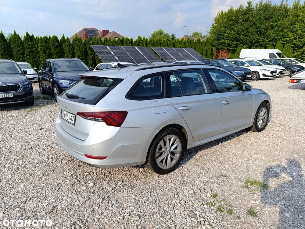 Skoda Octavia 2.0 TDI Ambition - 8