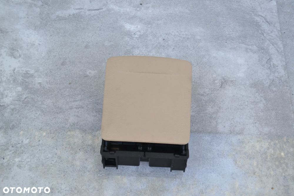 VW GOLF V JETTA UCHWYT KUBKA TYŁ TYLNY CUPHOLDER BEŻOWY 1K0862533D - 2