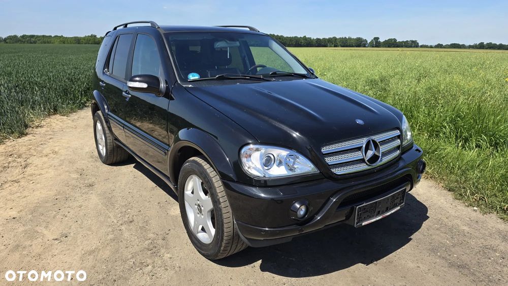 Mercedes-Benz ML - 4
