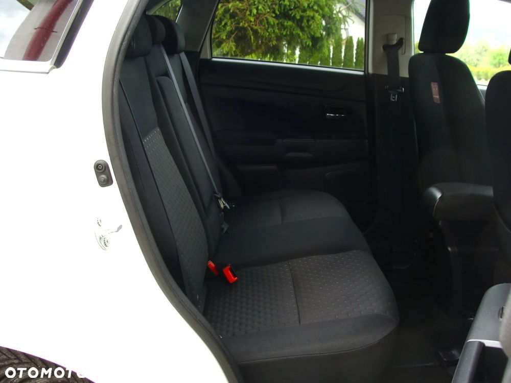Mitsubishi ASX 1.8 DI-D 4WD Intense - 11