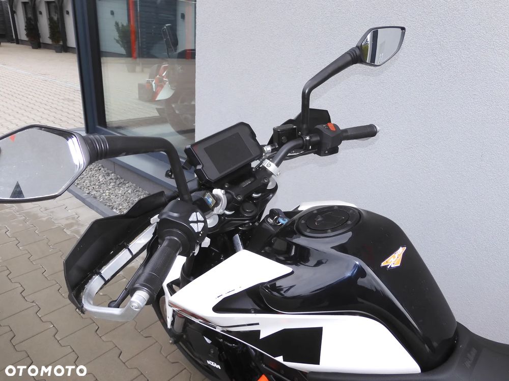 KTM Duke - 10