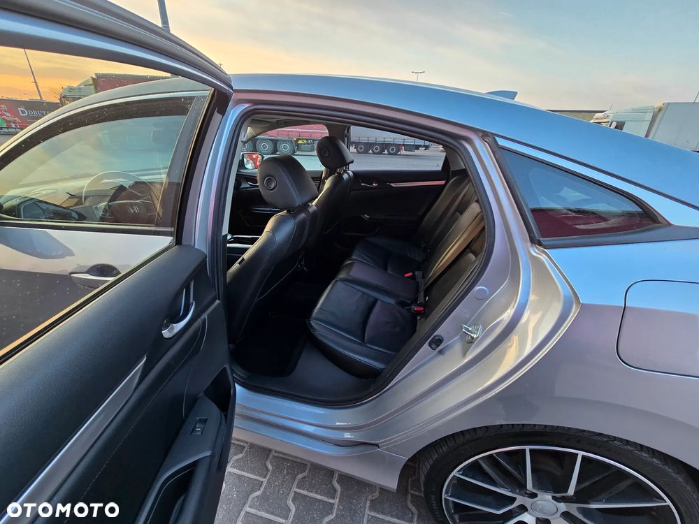Honda Civic 1.5 i-VTEC Turbo CVT Executive - 36