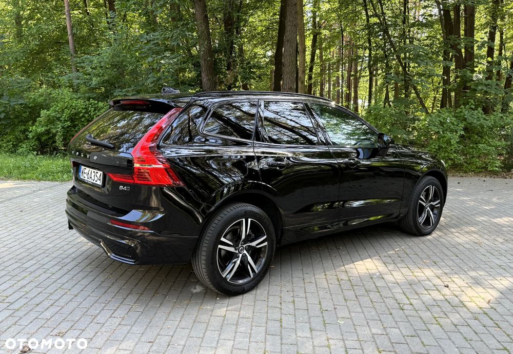 Volvo XC 60 B4 D AWD R-Design - 8