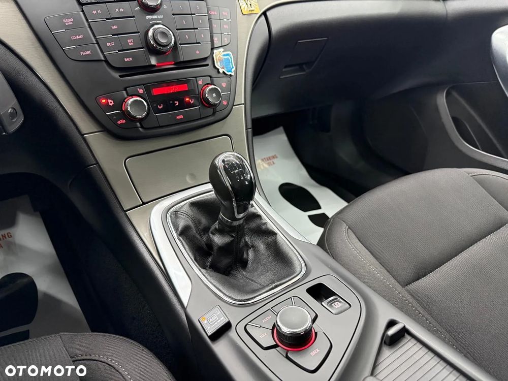 Opel Insignia 2.0 Turbo 4x4 Design Edition - 20