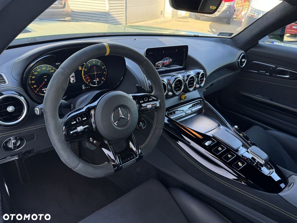 Mercedes-Benz AMG GT - 8
