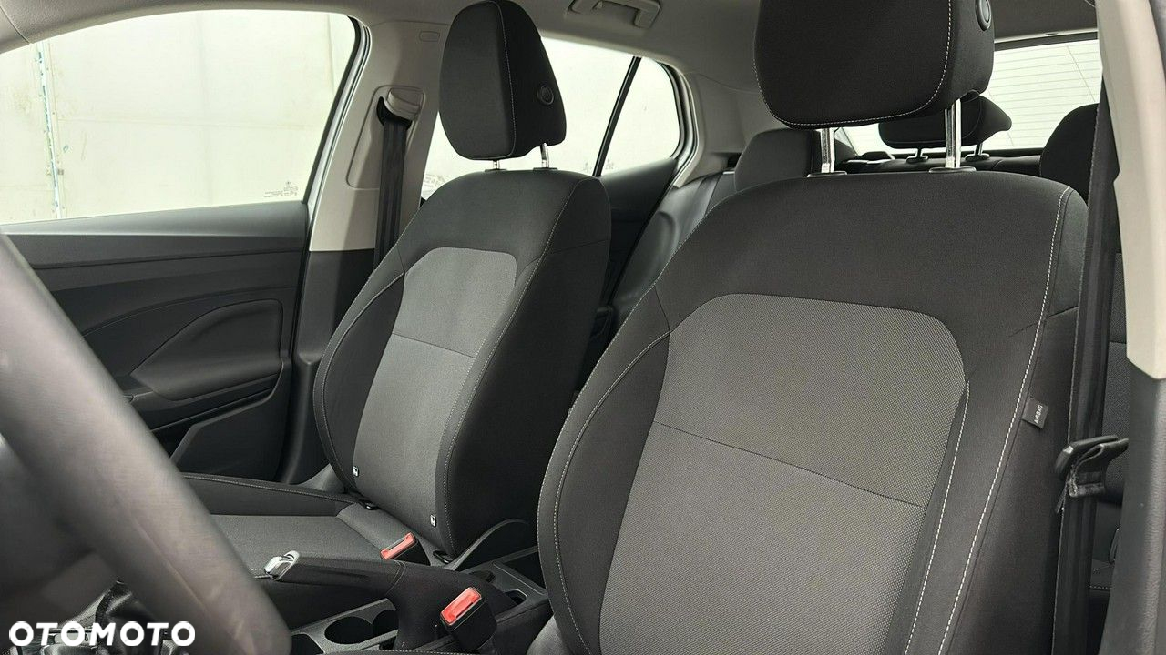 Skoda Fabia 1.0 Ambition - 10