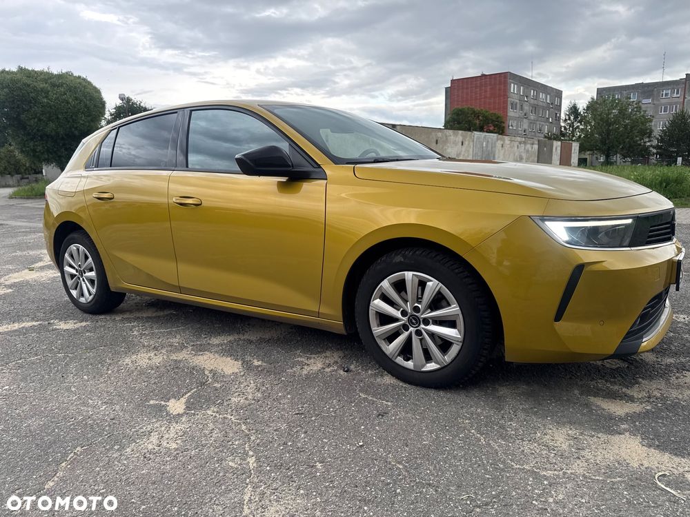 Opel Astra 1.2 T Edition S&S - 3