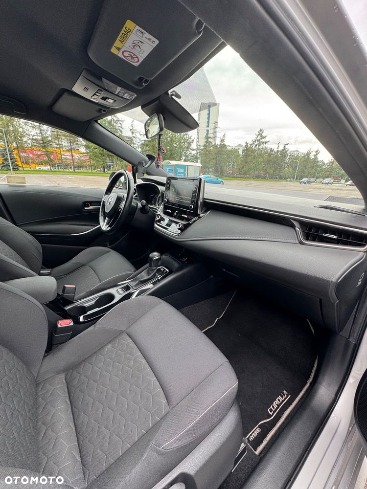Toyota Corolla 1.8 Hybrid Comfort - 9
