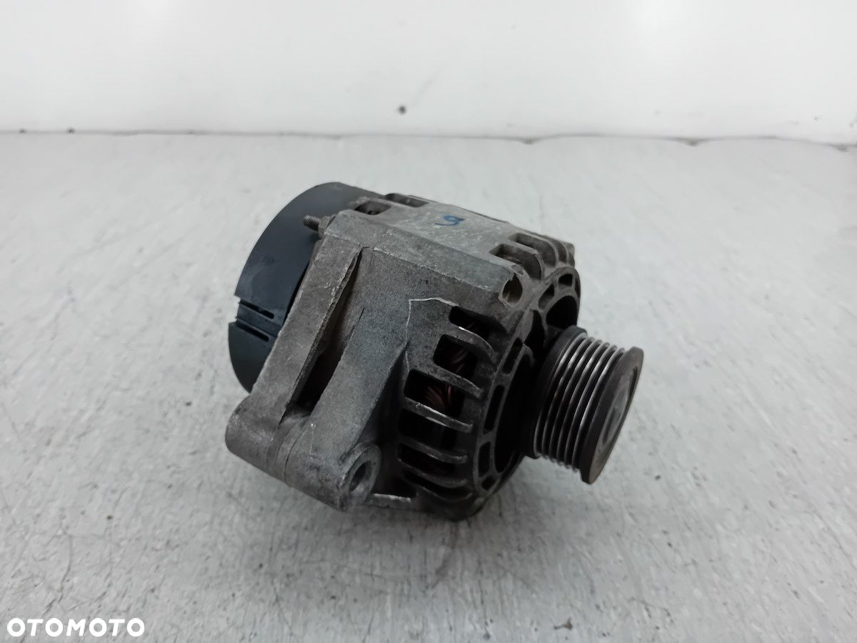 ALTERNATOR OPEL ZAFIRA B 1.9 CDTI - 6