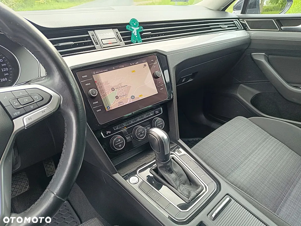 Volkswagen Passat 1.5 TSI EVO Business DSG - 31