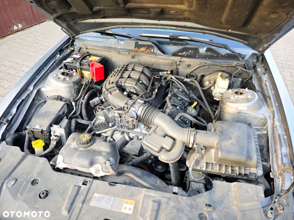 Ford Mustang 3.7 V6 - 13