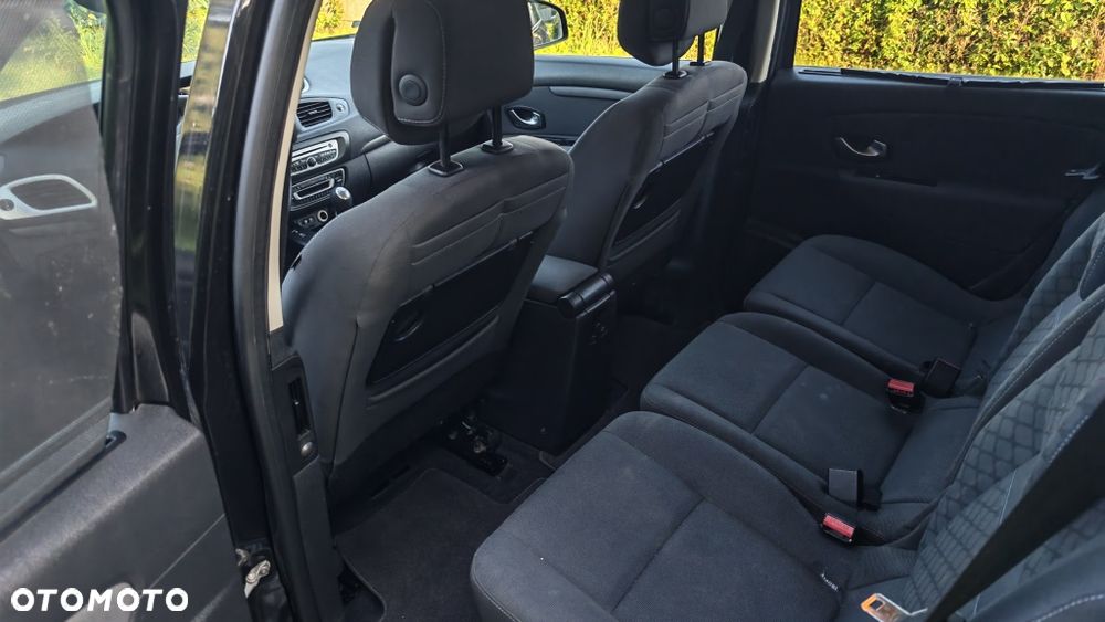 Renault Scenic - 7