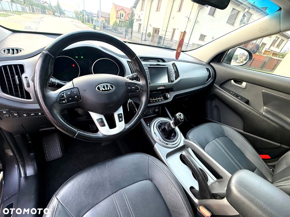 Kia Sportage 1.7 CRDI Business Line L 2WD - 29