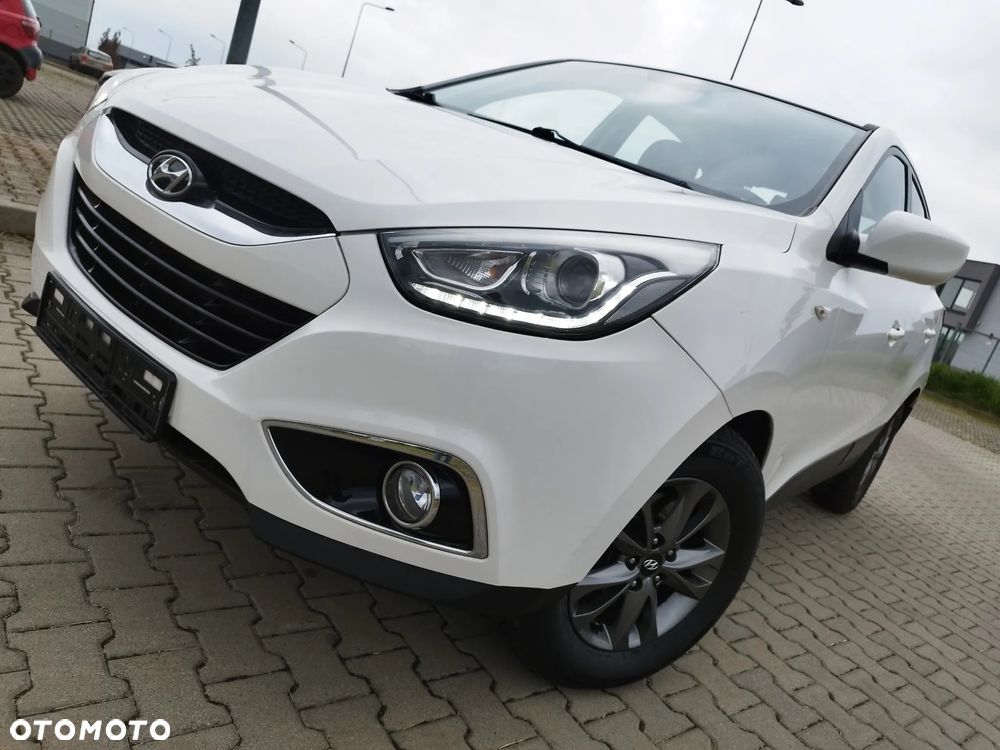 Hyundai ix35 1.6 2WD Fifa World Cup Edition - 1