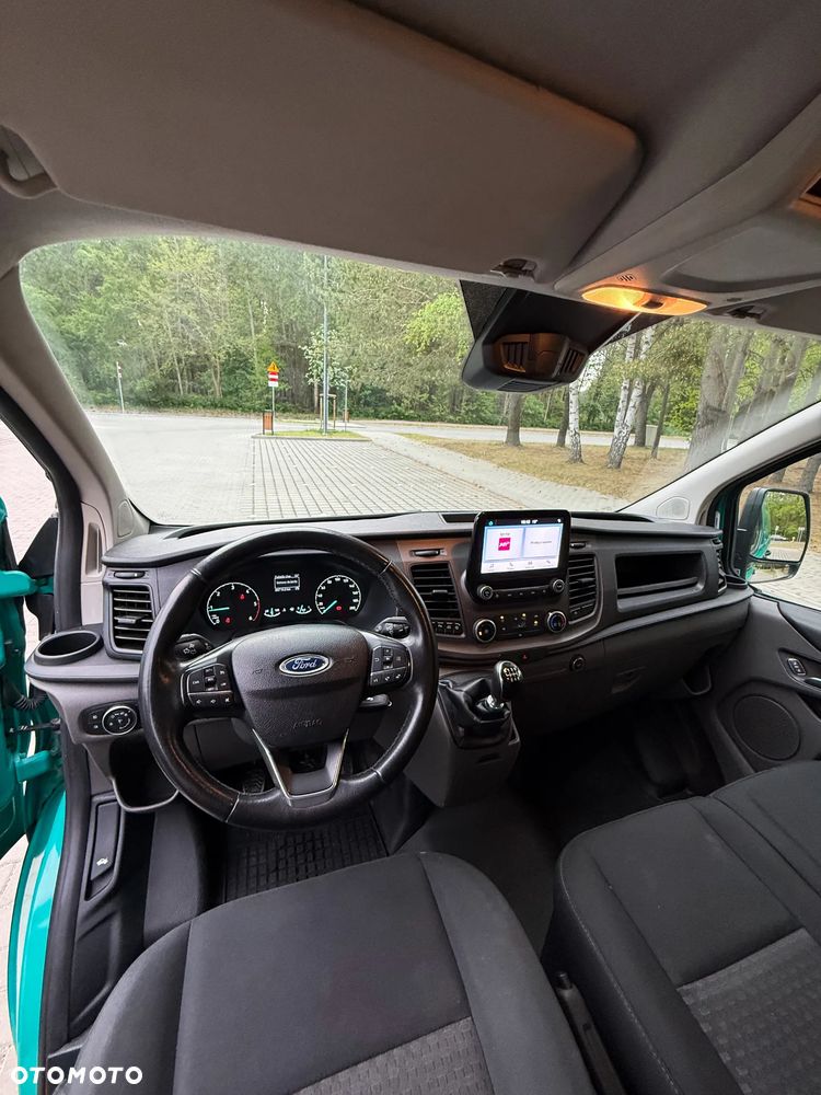 Ford Transit Custom - 13