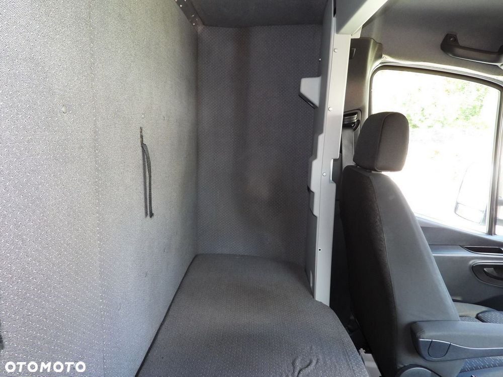 Mercedes-Benz SPRINTER 316 PLANDEKA 8 PALET WEBASTO TEMPOMAT KLIMATYZACJA  160KM - 40