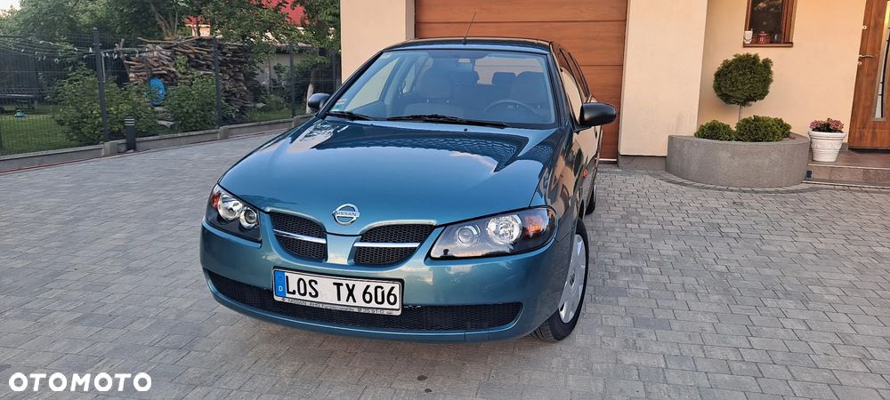 Nissan Almera 1.5 Acenta - 1
