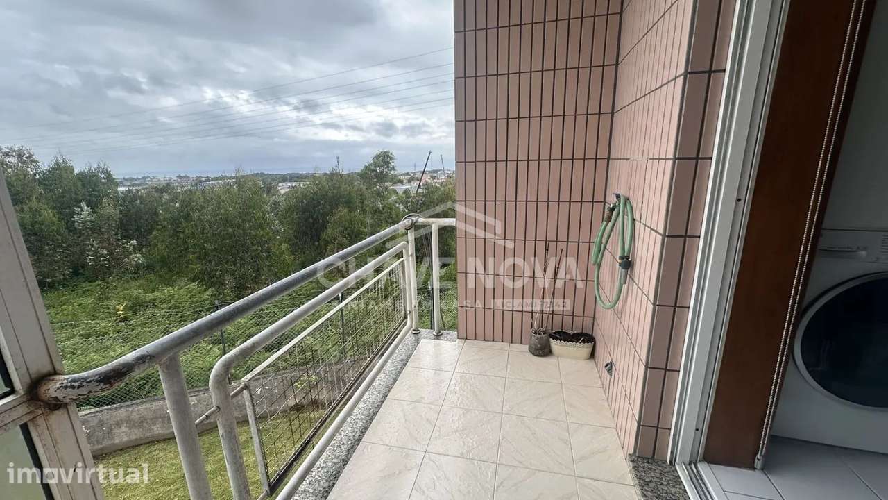 PS - Apartamento T3 com excelente área e garagem Box - Grande imagem: 3/18