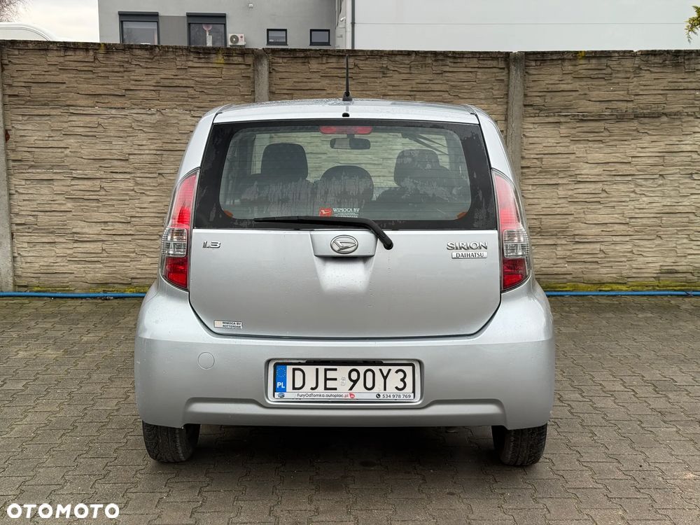 Daihatsu Sirion 1.3 - 7