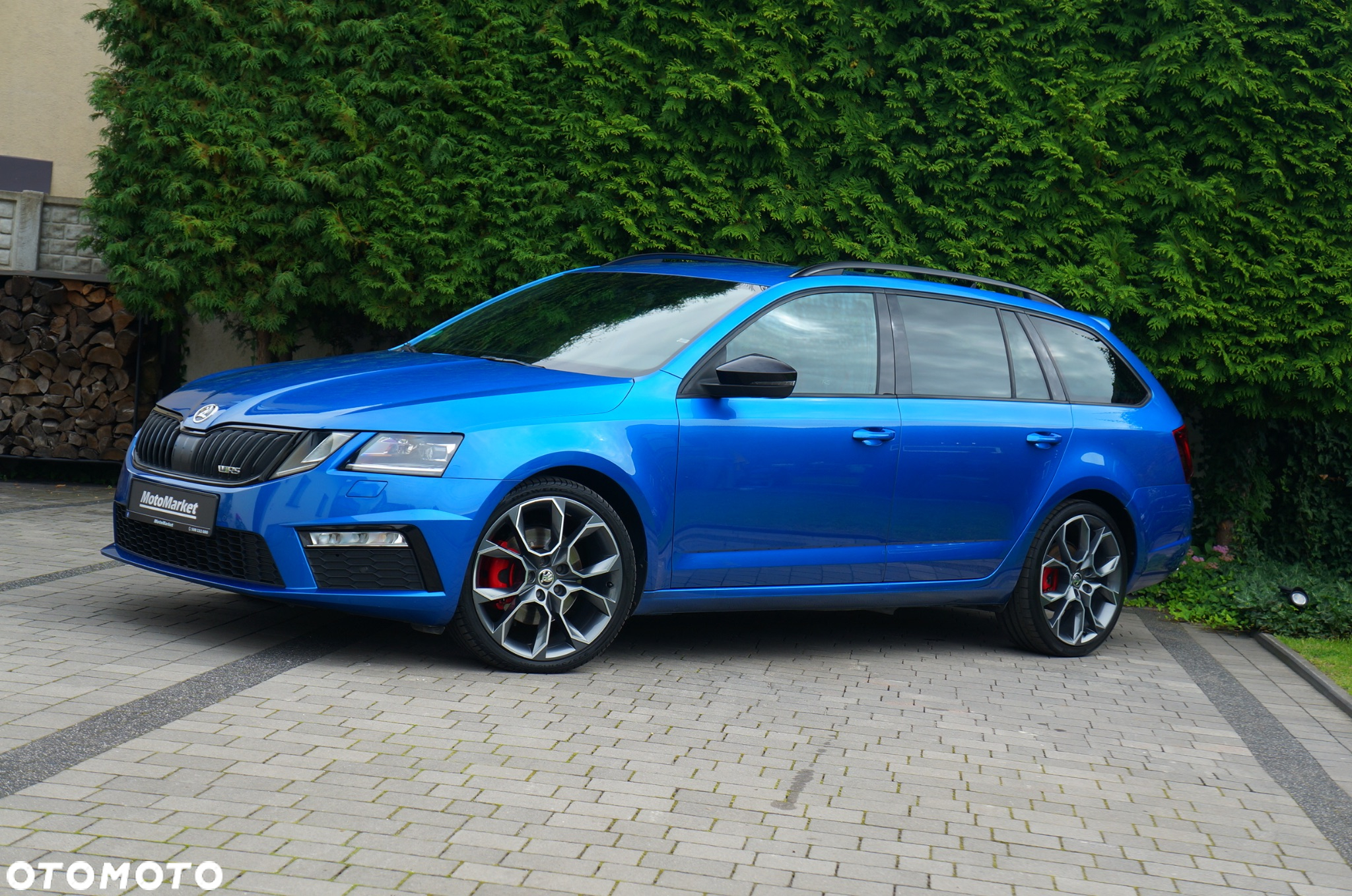 Skoda Octavia Combi 2.0 TDI DSG RS - 8