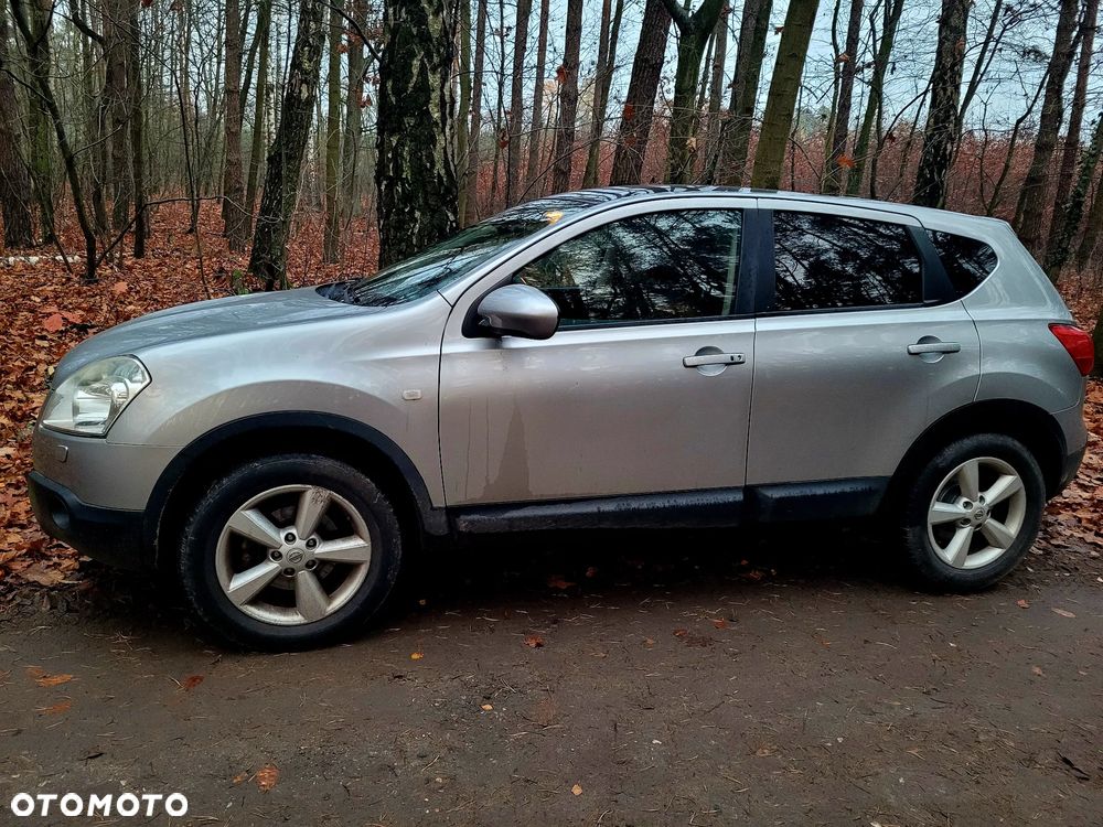 Nissan Qashqai 2.0 dCi DPF tekna - 6
