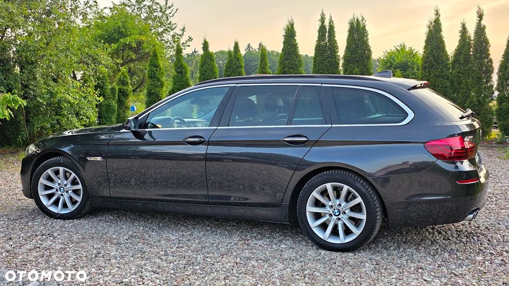 BMW Seria 5 520d xDrive - 7