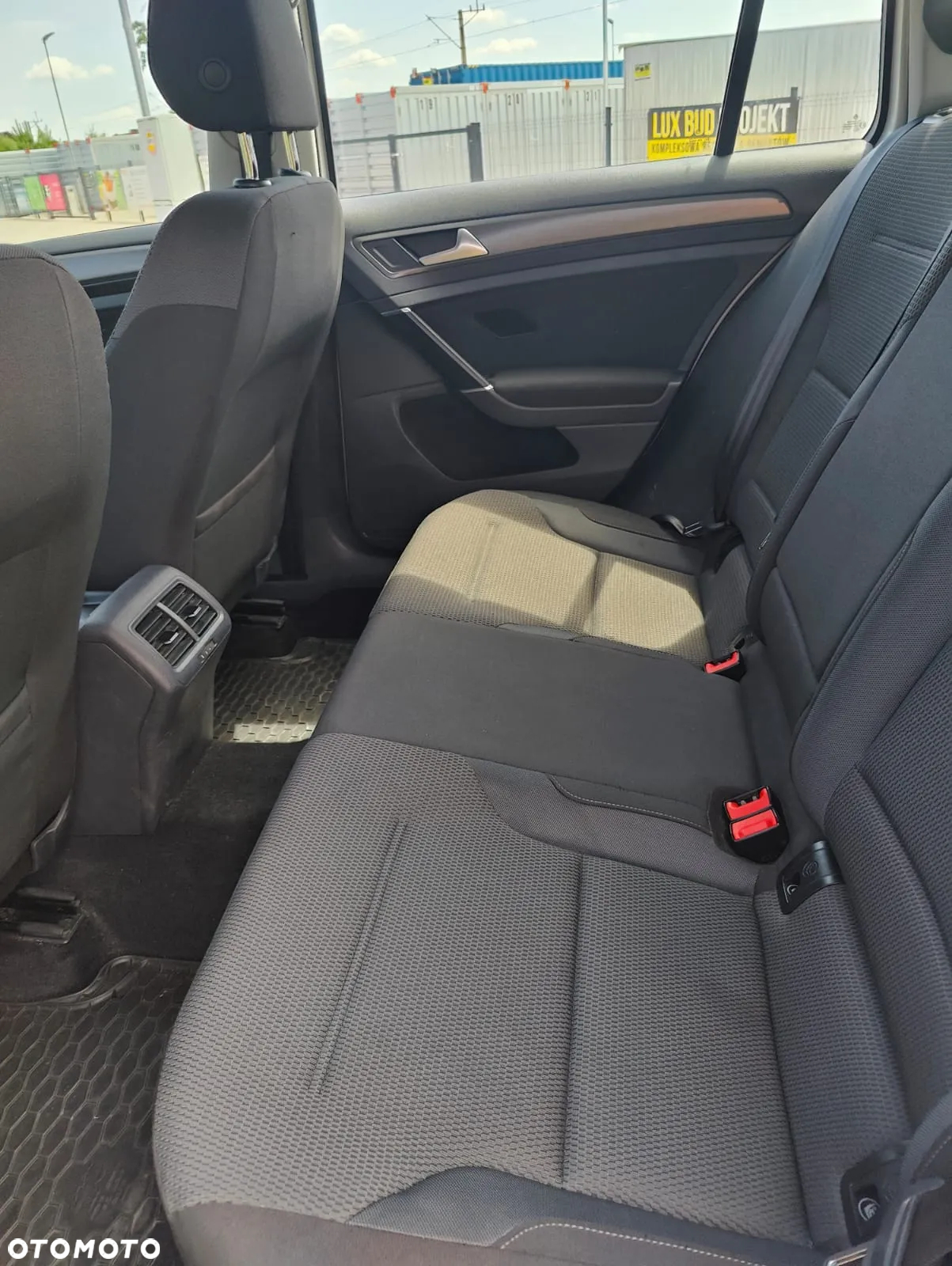 Volkswagen Golf VII 1.6 TDI BMT Comfortline - 20