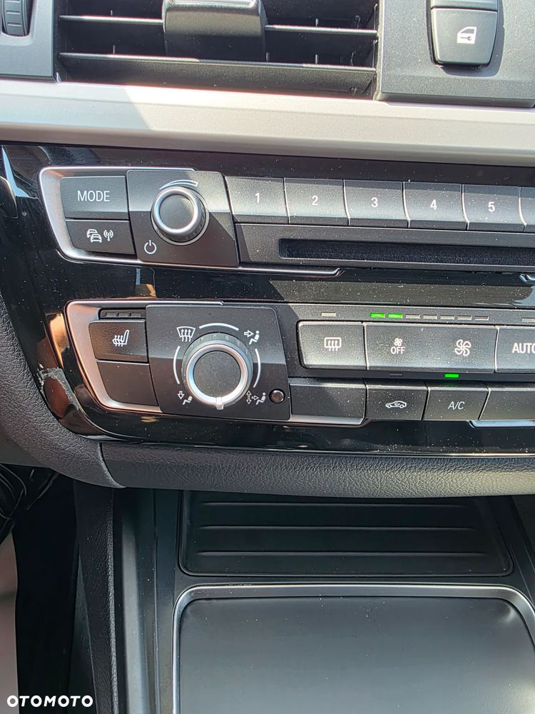 BMW Seria 3 320d xDrive - 26