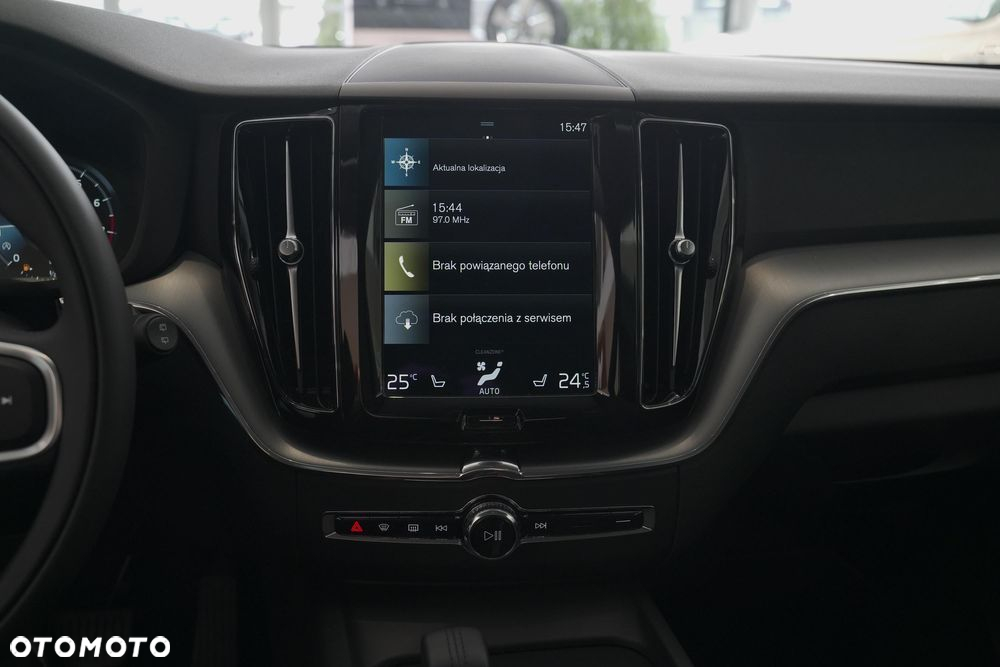 Volvo XC 60 B5 B AWD Core - 13