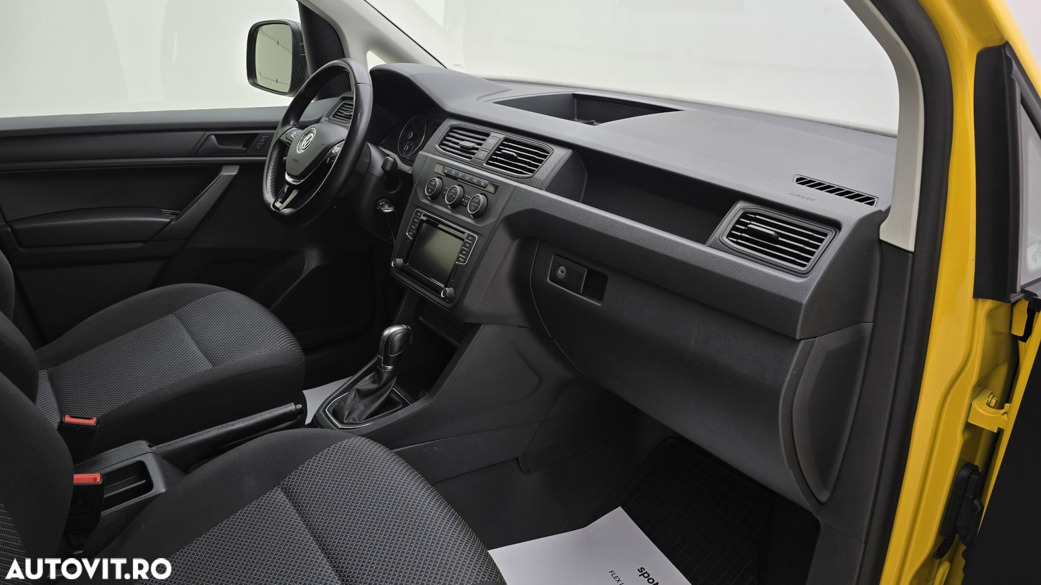 Volkswagen Caddy - 20