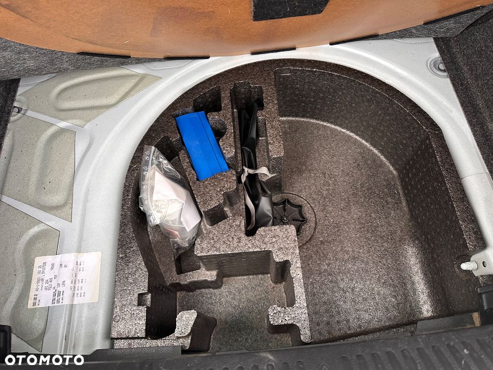 Volkswagen Polo - 14