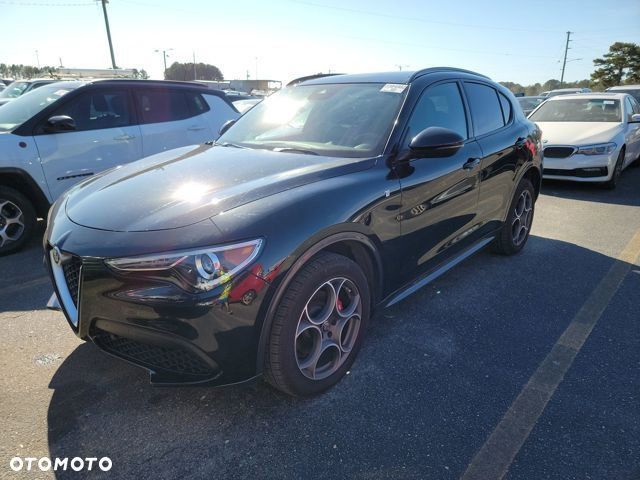 Alfa Romeo Stelvio 2.0 Turbo 16V AT8-Q4 Veloce Ti - 1
