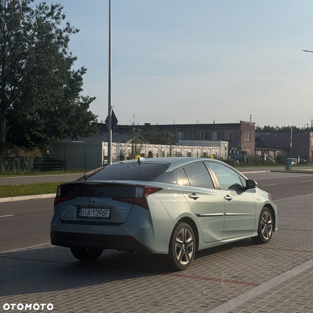 Toyota Prius - 6