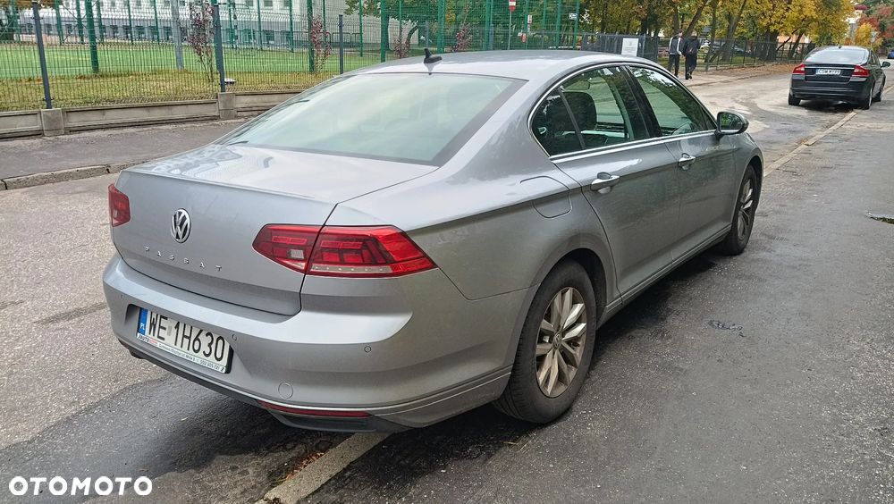 Volkswagen Passat 2.0 TDI EVO Business - 4