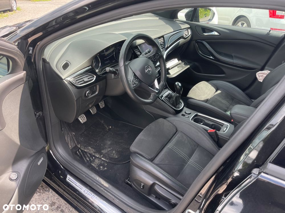 Opel Astra 1.2 Turbo Start/Stop Design&Tech - 24