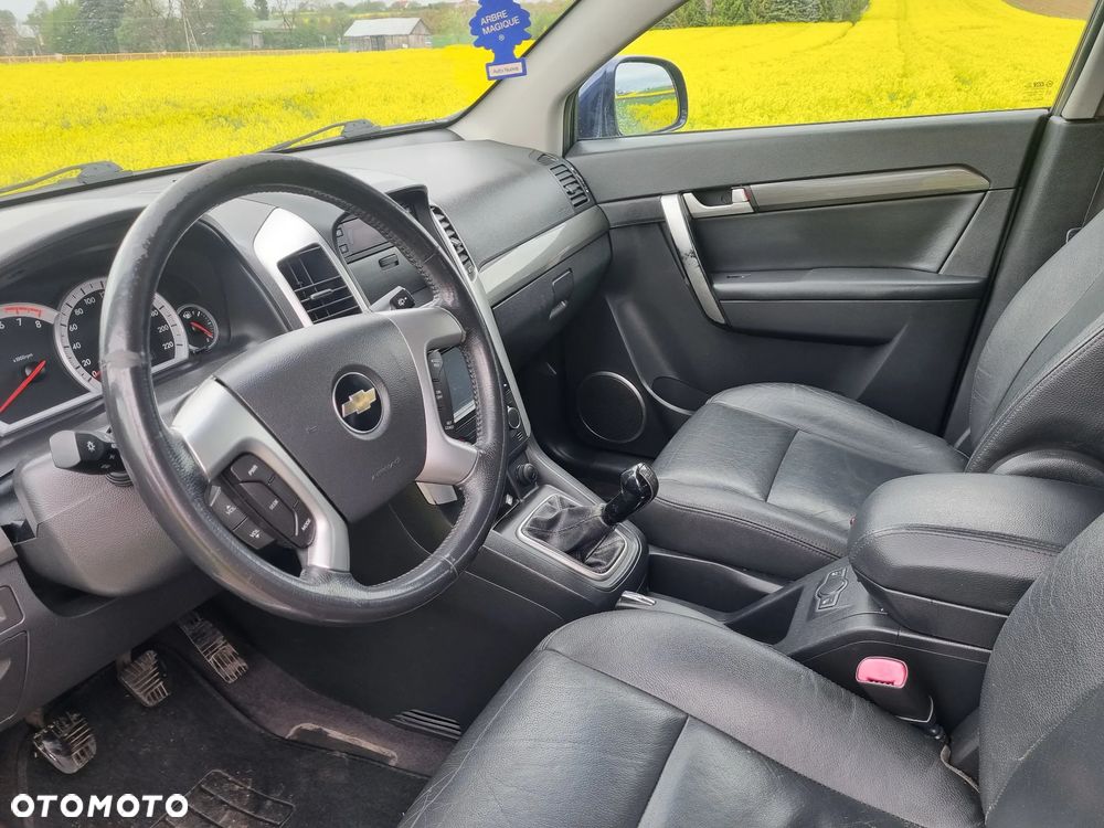 Chevrolet Captiva 2.4 4WD 7 Sitzer LT - 5