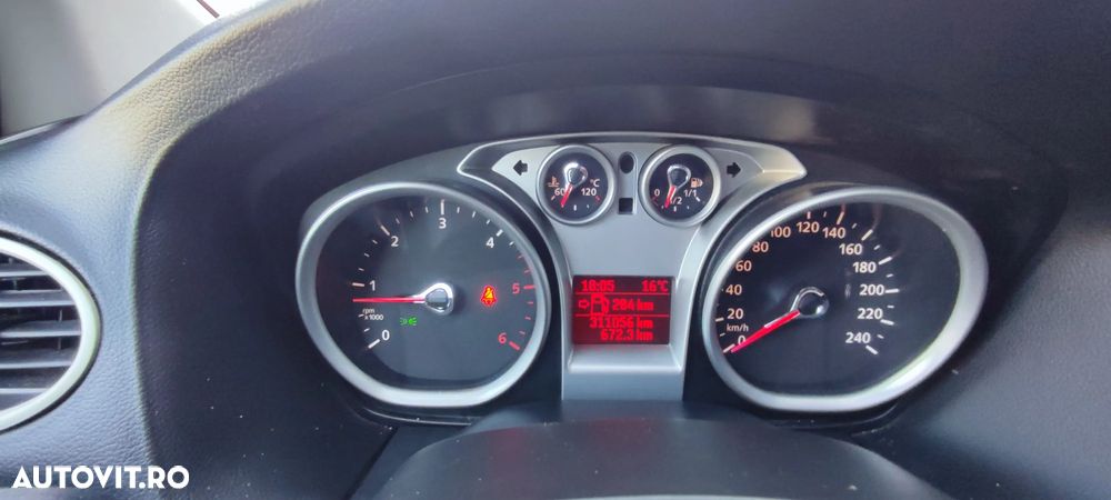 Ford Focus 1.6 TDCi Trend - 9
