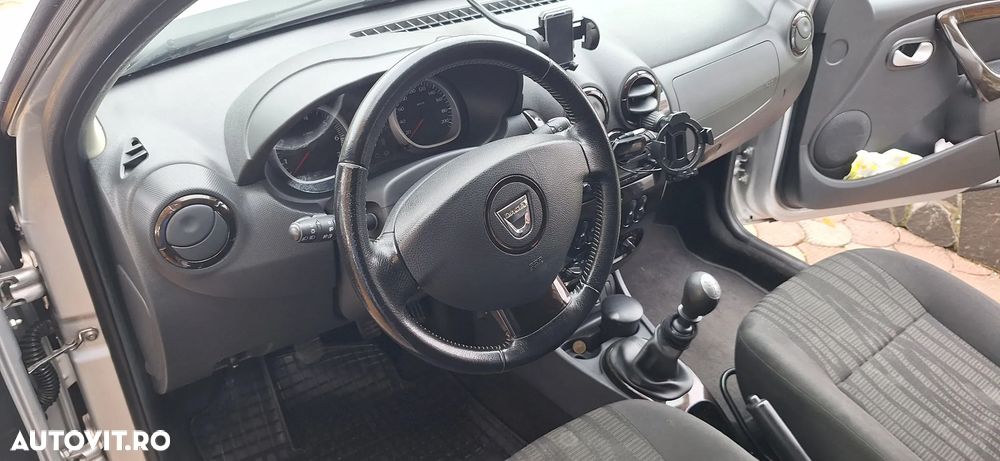 Dacia Duster 1.5 dCi 4x4 Laureate - 6