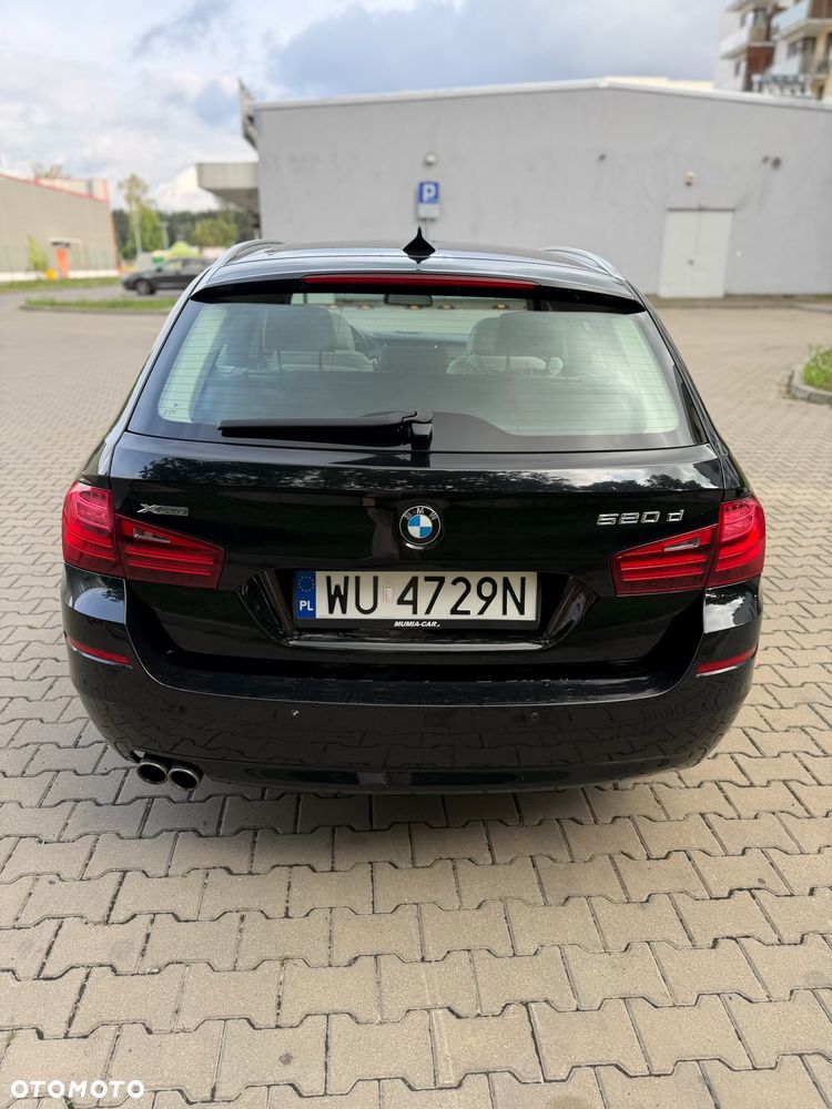 BMW Seria 5 520d xDrive Luxury Line - 5