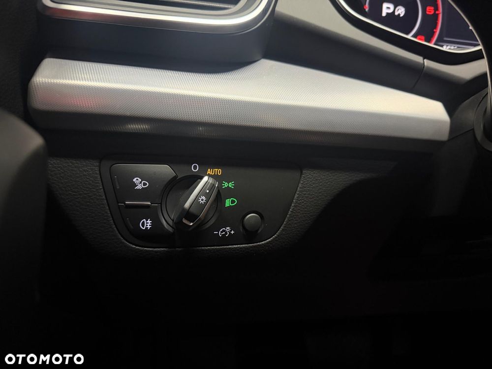 Audi Q5 40 TDI Quattro S tronic design - 23