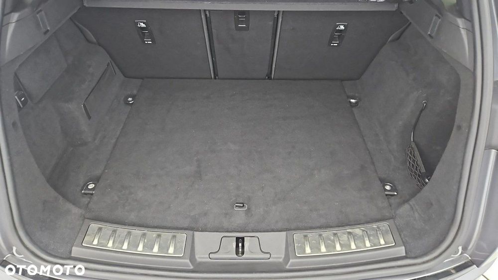 Land Rover Range Rover Evoque - 23