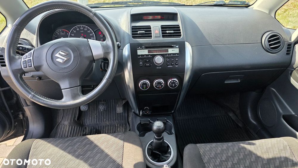Suzuki SX4 - 13