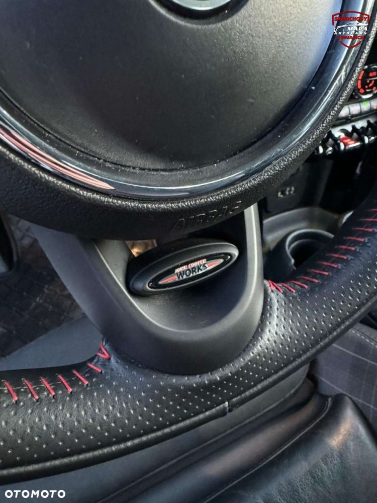 MINI Cooper S - 24