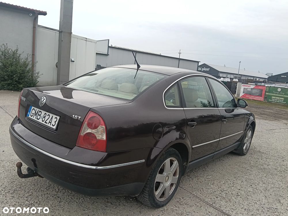 Volkswagen Passat 1.8T Comfortline - 5