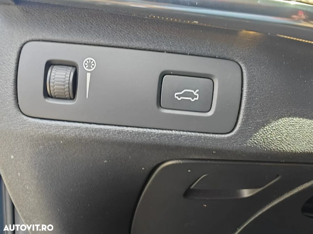 Volvo XC 90 D5 AWD Geartronic Inscription - 19