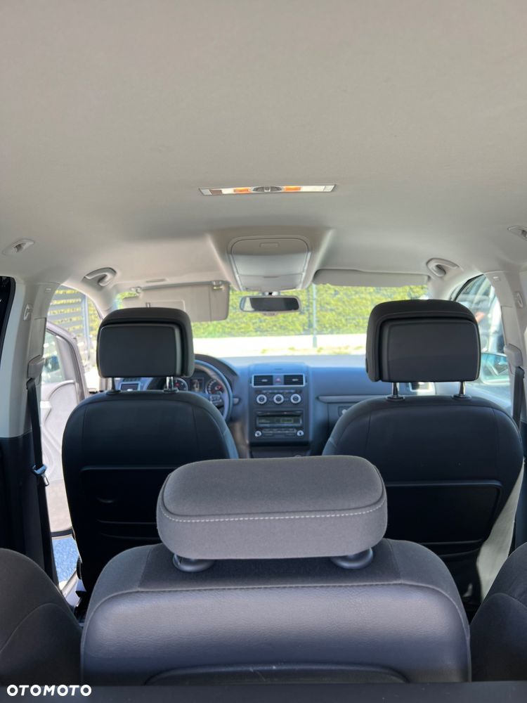 Volkswagen Touran 2.0 TDI DPF Life - 20