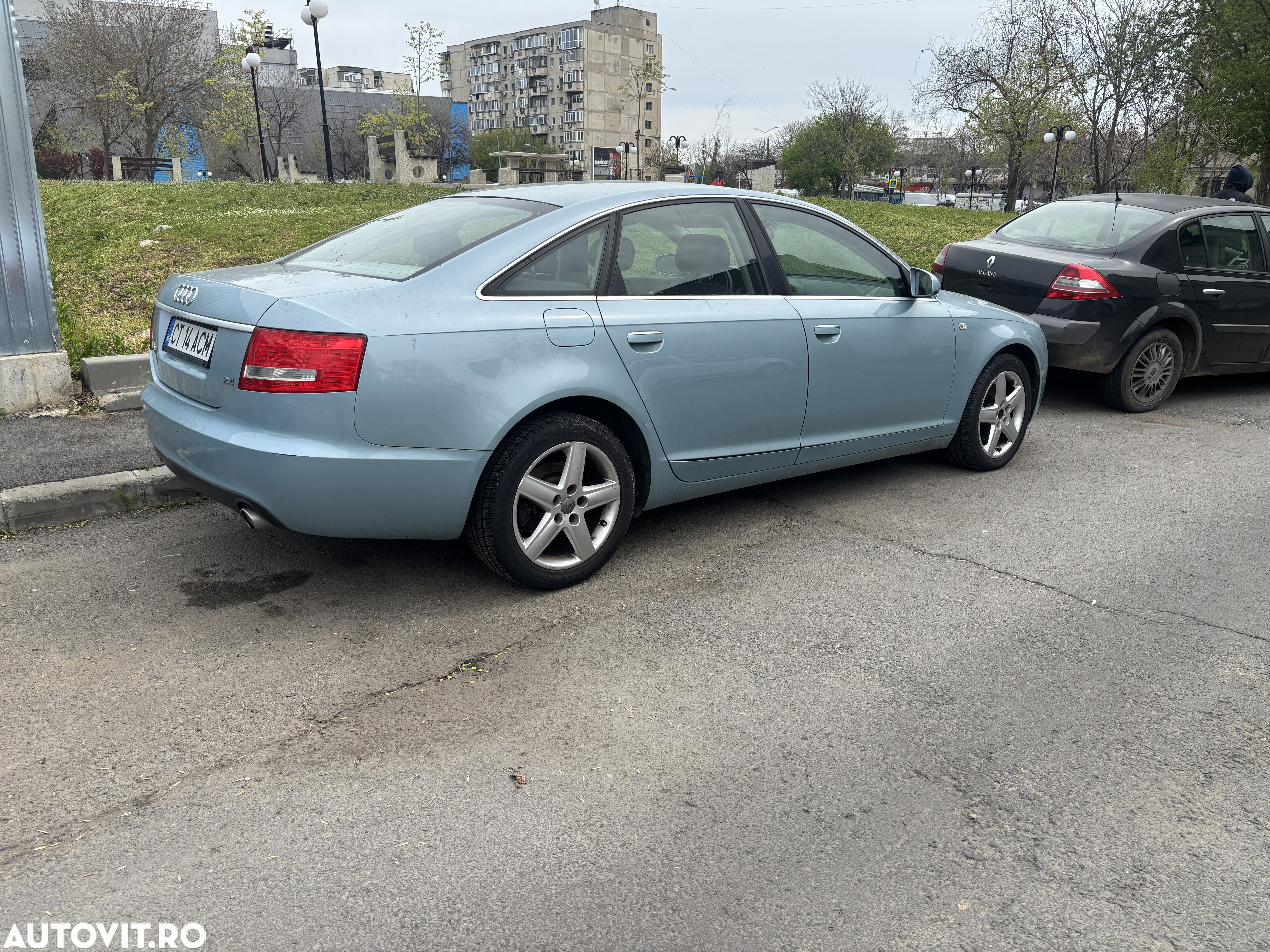Audi A6 2.4 - 2