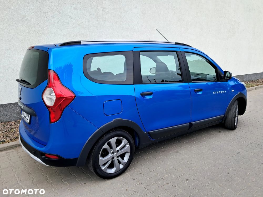 Dacia Lodgy TCe 115 Stepway - 16